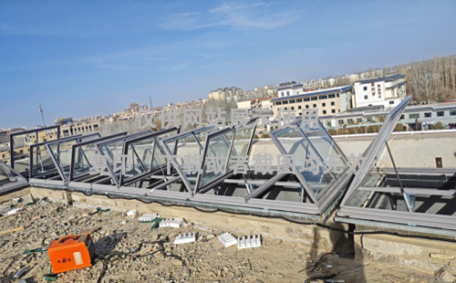 敦煌博物馆城东排烟天窗