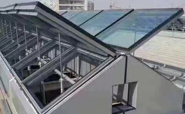 电动城东排烟窗适合安装在什么地方