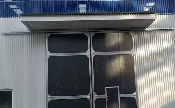 城东工业门的安装方式及注意事项