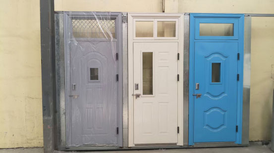 城东学校教室门