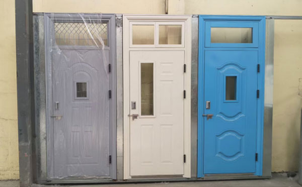 城东学校教室门