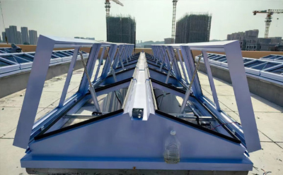 城东排烟窗的设置要求