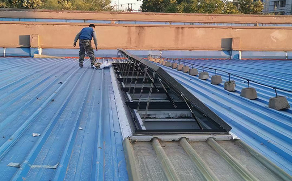 某区域性物流仓储中心城东排烟窗系统安装项目 某区域性物流仓储中心城东排烟窗系统安装项目